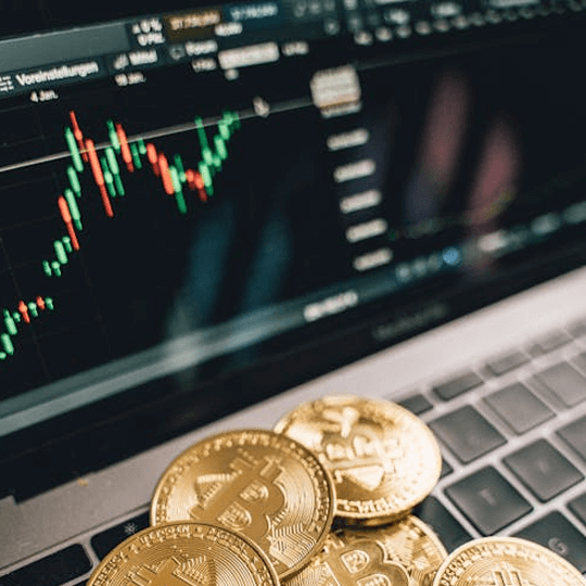 Brillante Torlian equipo de expertos en criptoinversión